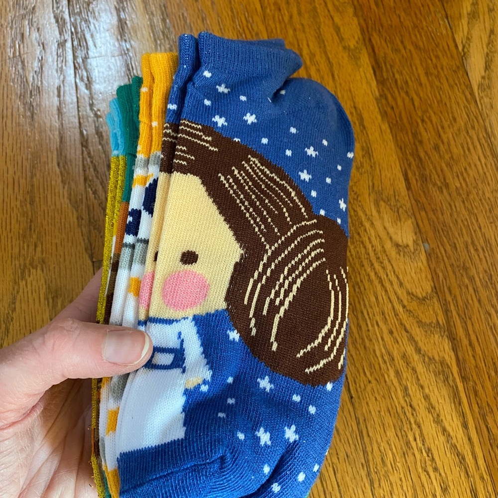 NWT Star Wars graphic socks